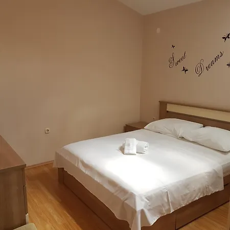 Mrdelja Apartment Vrsi