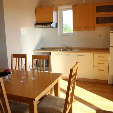 Mrdelja Apartment Vrsi