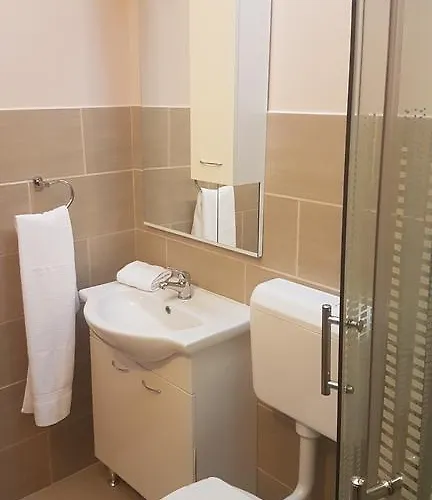 아파트 Mrdelja 브르시